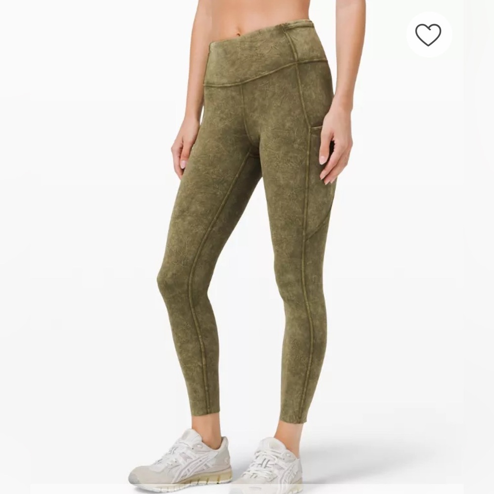 Lululemon Fast and Free High Rise tight legging 25” ice wash moss green size 4